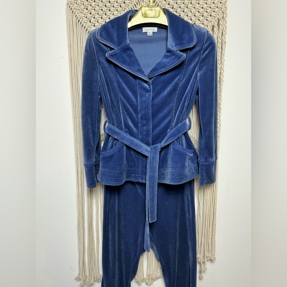 St. John Sport 3 piece tracksuit set velour velvet vintage with belt size Small - Picture 4 of 10
